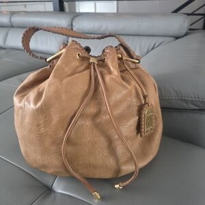 RALPH LAUREN BUCKET VTG LEATHER BAG...EUC